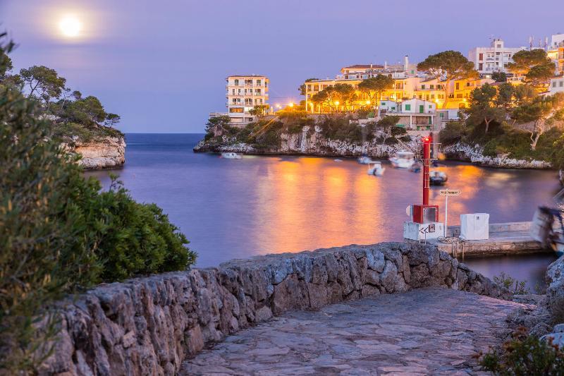 Hotel Santanyi Port Cala Figuera  Exterior photo